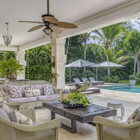 Calista Villa